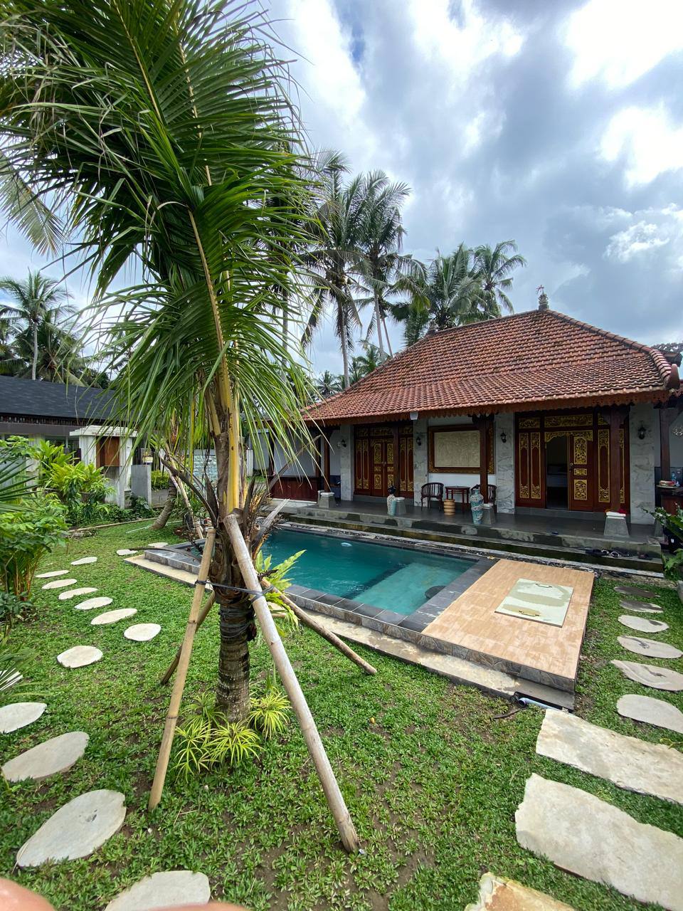Listing image