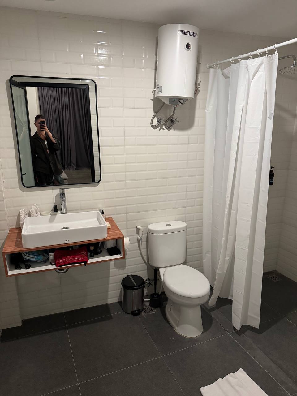 Listing image